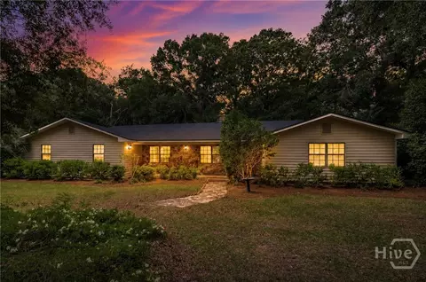 537 Long Rd, Hinesville, GA 31313