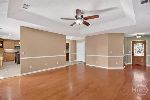 Living - 203 Orchard Dr, Rincon, GA 31326 photo 4 of 4