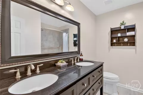 Bath - 203 Orchard Dr, Rincon, GA 31326 photo 1 of 7