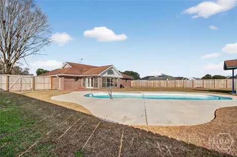 Exterior - 203 Orchard Dr, Rincon, GA 31326 photo 5 of 6