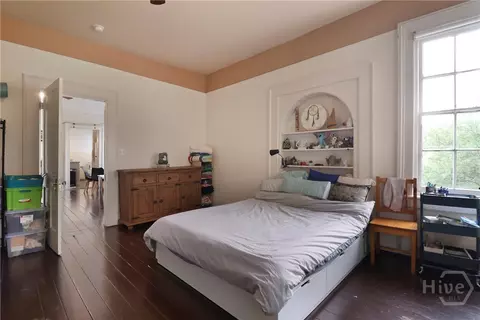 Bedroom - 24 E Jones St, Savannah, GA 31401 photo 8 of 13