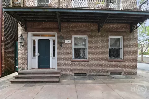 Exterior - 24 E Jones St, Savannah, GA 31401 photo 6 of 9
