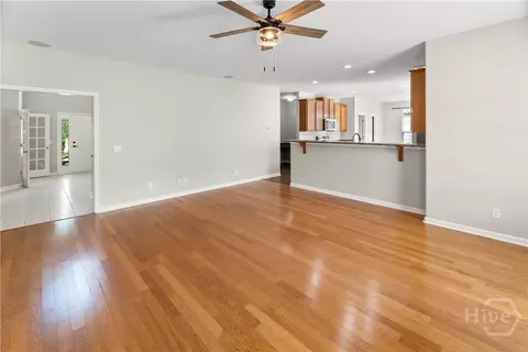Living - 611 Dresler Rd, Rincon, GA 31326 photo 8 of 9