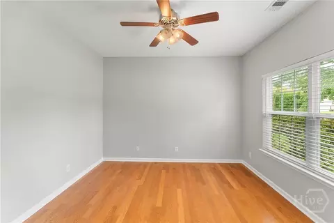 Living - 611 Dresler Rd, Rincon, GA 31326 photo 5 of 9