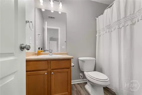 Bath - 611 Dresler Rd, Rincon, GA 31326 photo 3 of 5