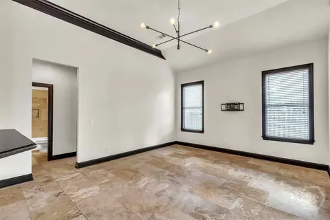 Living - 103 Corral Ct, Guyton, GA 31312 photo 4 of 5