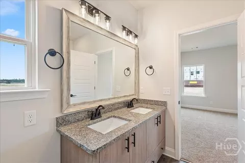 Bath - 304 Timberlake Dr, Guyton, GA 31312 photo 4 of 4