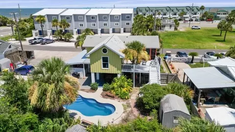 105 Lovell Ave, Tybee Island, GA 31328