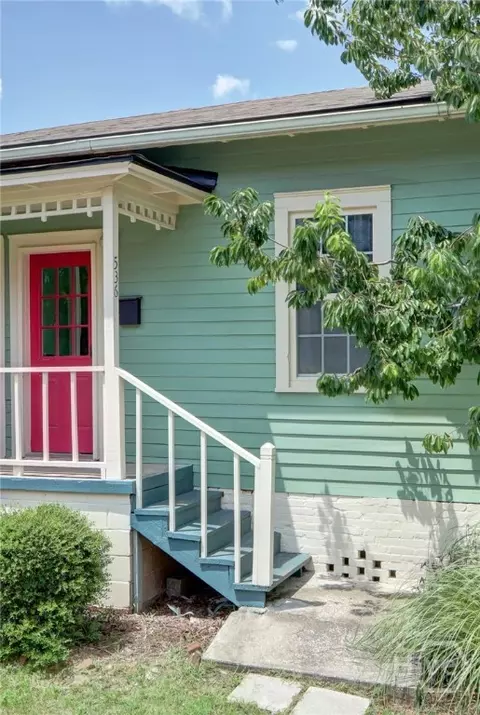 536 E Gordon Ln, Savannah, GA 31401
