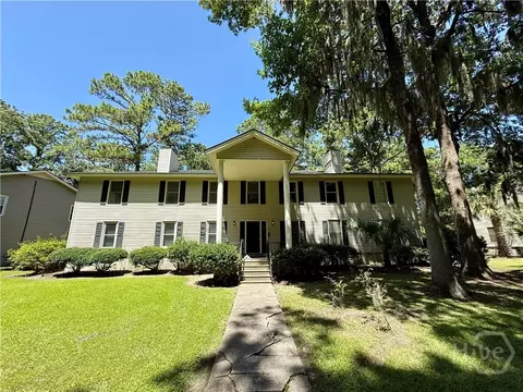 12 Cromwell Pl, Savannah, GA 31410