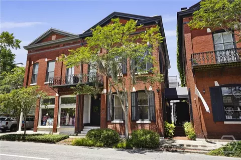 415 Whitaker St, Savannah, GA 31401