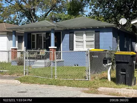 2102 Patch St, Savannah, GA 31415