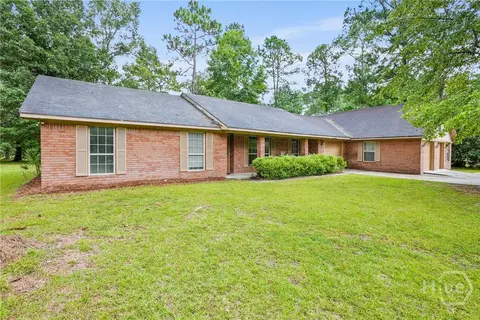 27 S Huntington Ct, Richmond Hill, GA 31324