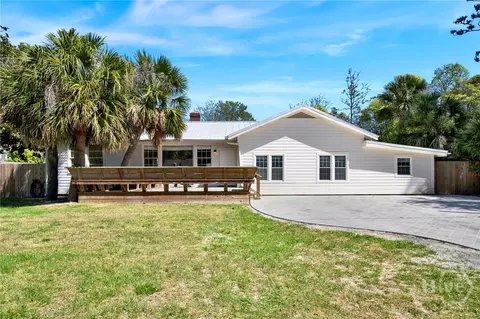 1402 6th Ave, Tybee Island, GA 31328