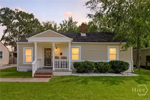 314 E 58th St, Savannah, GA 31405