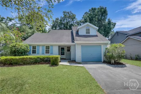 511 Pointe North Dr, Savannah, GA 31410
