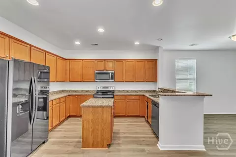 106 Westwind Dr, Pooler, GA 31322 photo 8