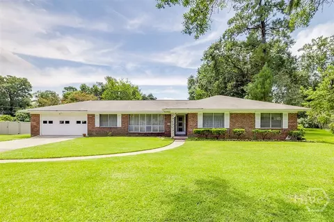 123 Camellia Ave, Garden City, GA 31408