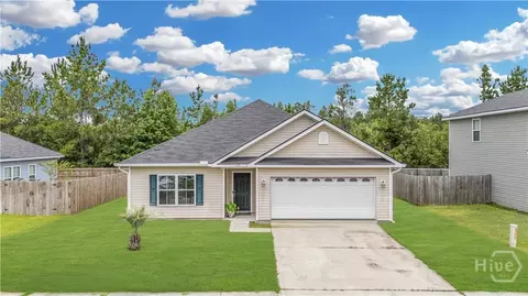 125 Whipple Ave, Hinesville, GA 31313