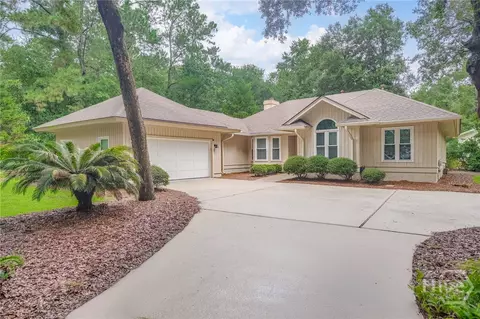 1 Carlow Ln, Savannah, GA 31411