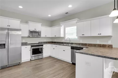 Kitchen - 125 Thoroughbred Dr, Guyton, GA 31312 photo 1 of 2