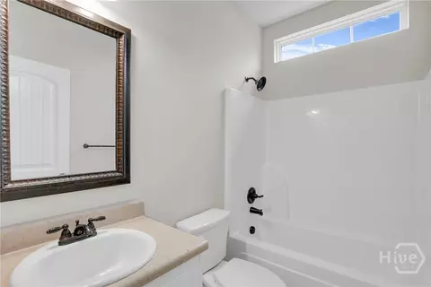 Bath - 125 Thoroughbred Dr, Guyton, GA 31312 photo 3 of 3