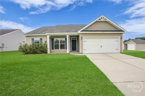 125 Thoroughbred Dr, Guyton, GA 31312