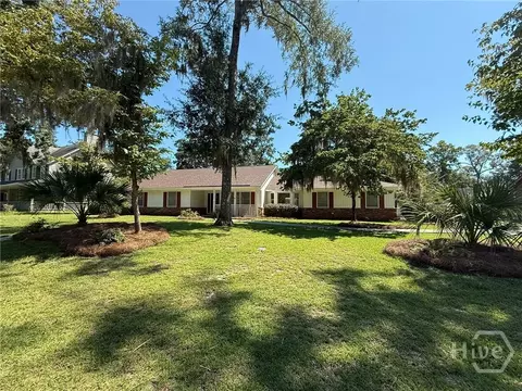 7 Cardiff Rd, Savannah, GA 31419