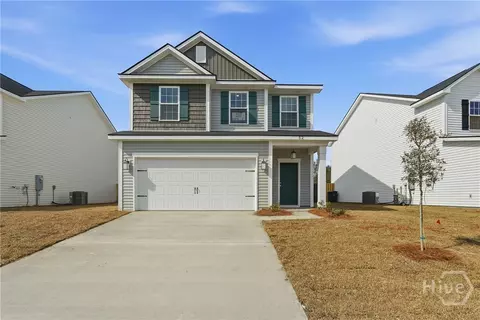 52 Juniper Dr, Hinesville, GA 31313