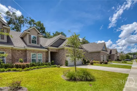 102 Hope Ln #B, Savannah, GA 31406