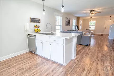 Kitchen - 4 Farrington Ct, Guyton, GA 31312 photo 2 of 5