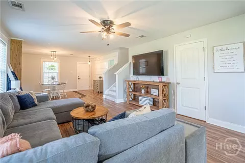 Living - 4 Farrington Ct, Guyton, GA 31312 photo 1 of 1