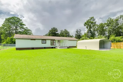 205 Oak Dr, Bloomingdale, GA 31302