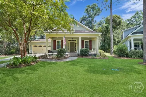 400 Ridgewood Park Dr N, Richmond Hill, GA 31324