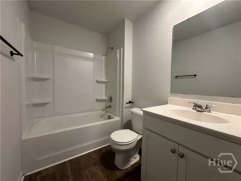 Bath - 104 Decker Dr, Pooler, GA 31322 photo 2 of 3