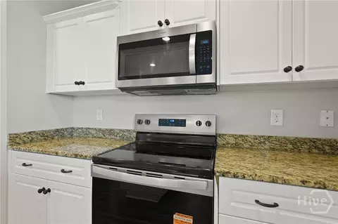 Kitchen - 300 Morgan Pines Dr, Pooler, GA 31322 photo 6 of 6