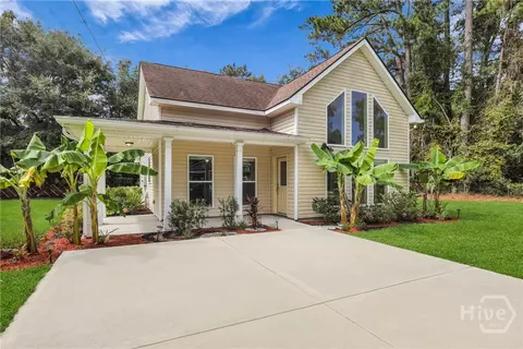 3105 Lincoln St, Savannah, GA 31404