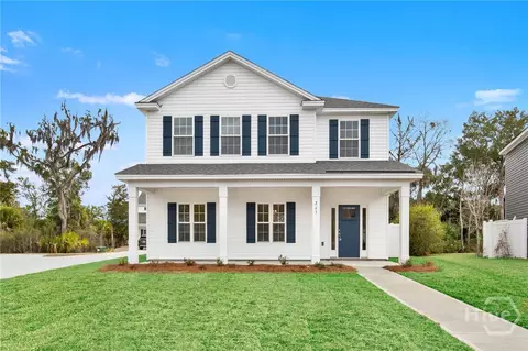 265 James Dr, Richmond Hill, GA 31324
