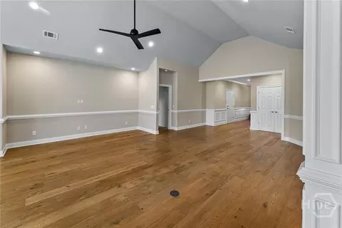 Living - 124 Mallory Pl, Pooler, GA 31322 photo 3 of 4
