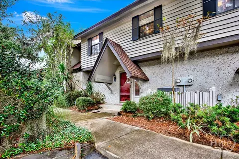 11 Shipwatch Rd, Savannah, GA 31410