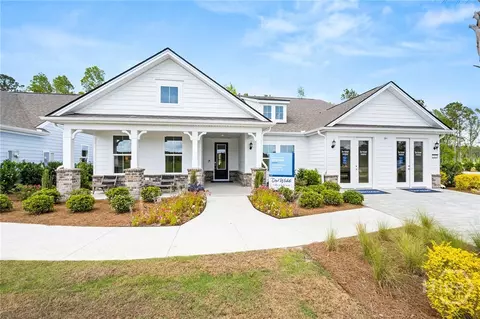 106 Sandy Bend Dr, Richmond Hill, GA 31324