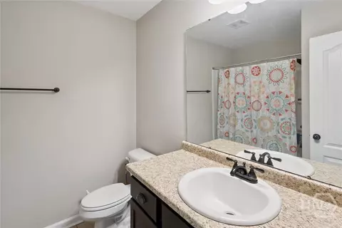 Bath - 9 Bellemeade Dr, Guyton, GA 31312 photo 3 of 4