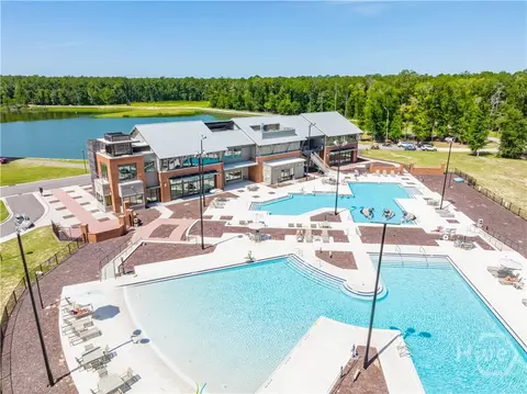 15 Trail View Ct, Richmond Hill, GA 31324