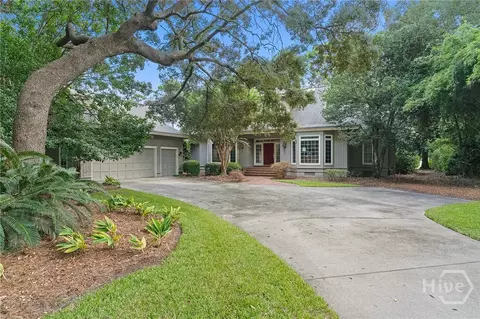 5 Leatherwood Ln, Savannah, GA 31411