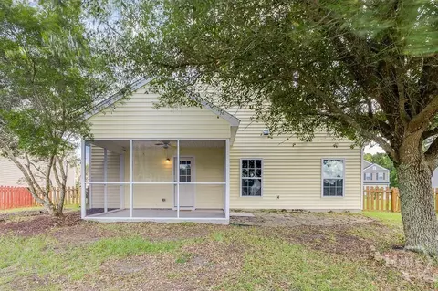Exterior - 312 Grasslands Dr, Pooler, GA 31322 photo 7 of 11