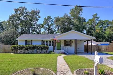 1907 E 64th St, Savannah, GA 31404