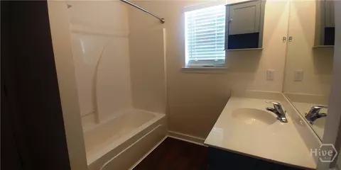9 Sunbriar Ln, Savannah, GA 31407 photo 8