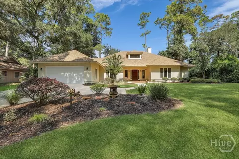 38 Monastery Rd, Savannah, GA 31411