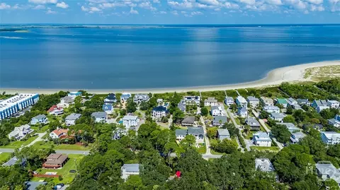 1108 Bay St, Tybee Island, GA 31328
