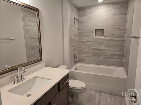 Bath - 192 Champlain Dr, Pooler, GA 31322 photo 3 of 6